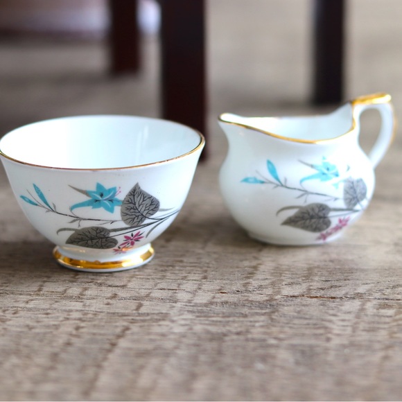 HM Sutherland Vintage Bone China mini cream and sugar set England - Picture 3 of 7